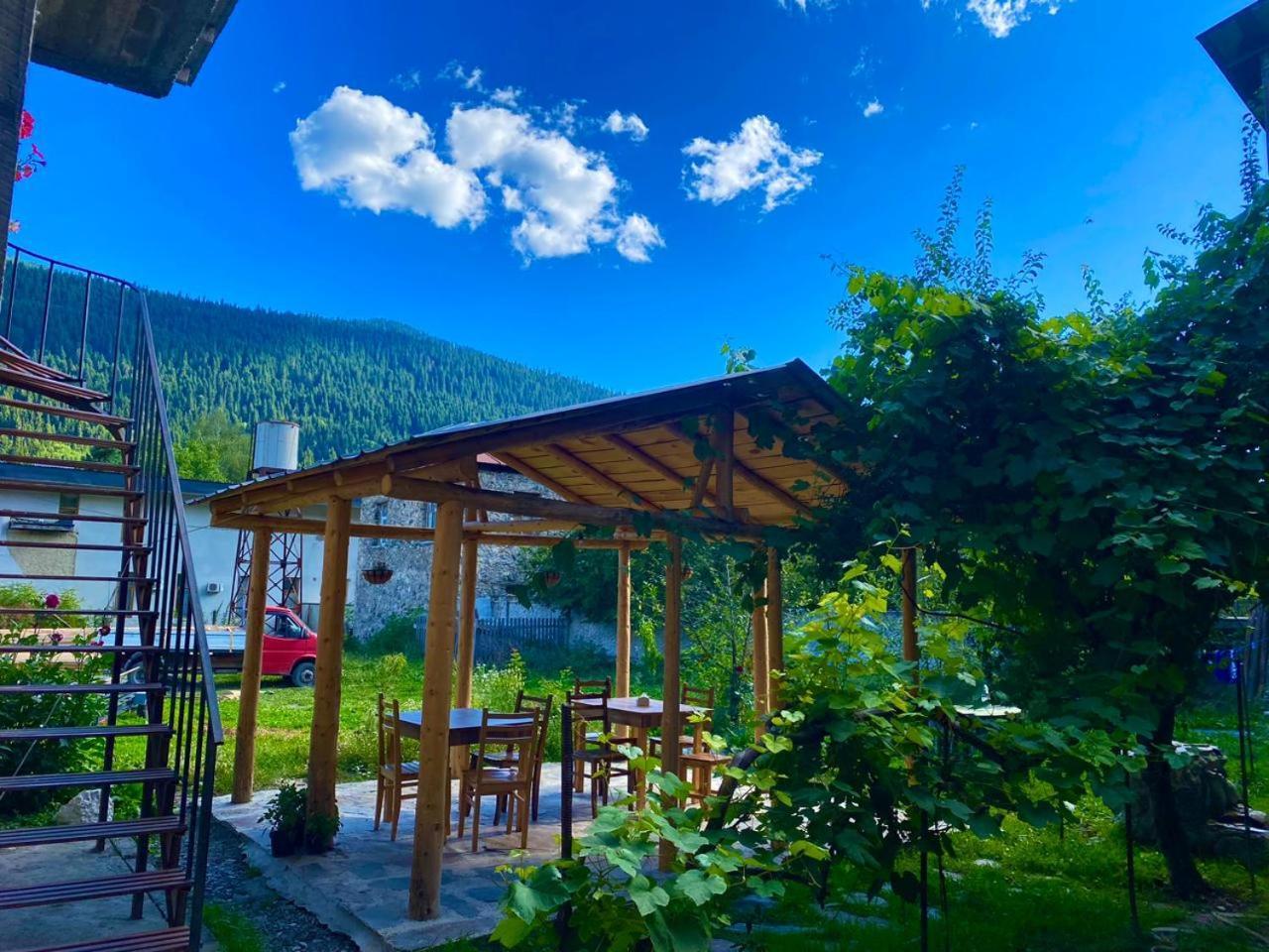 Guesthouse Venera Mestia Exterior photo