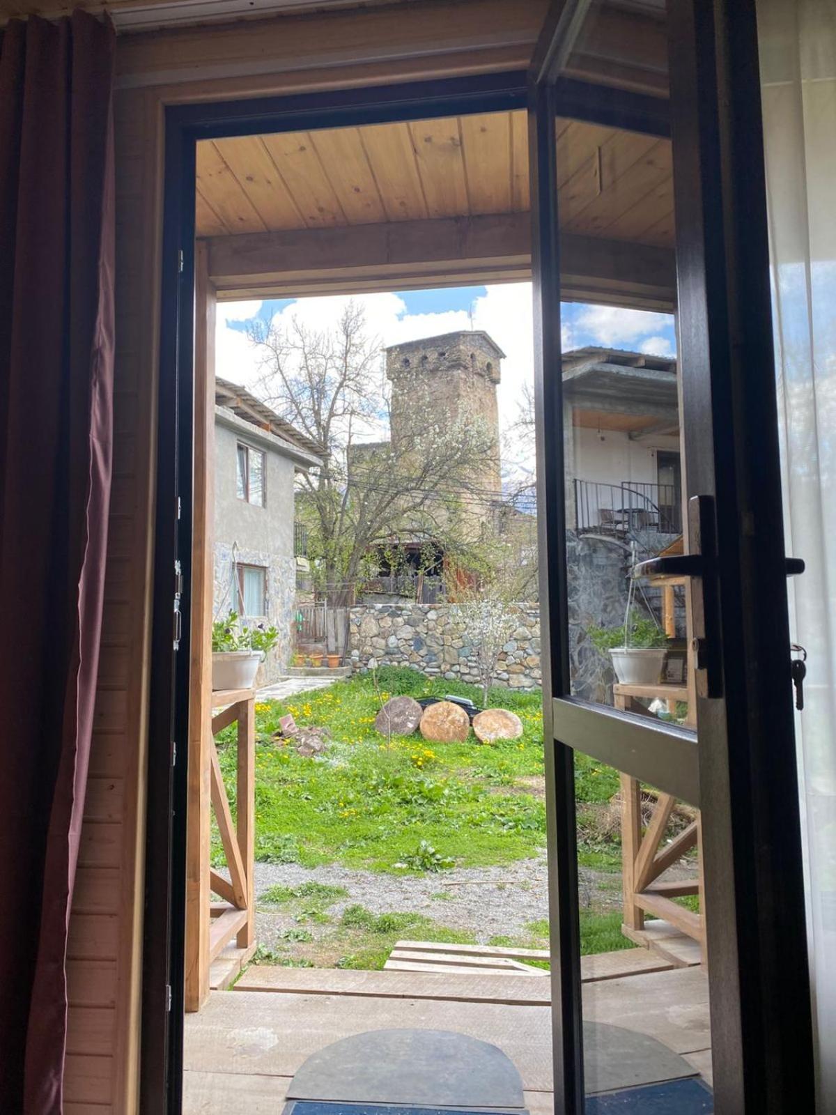 Guesthouse Venera Mestia Exterior photo