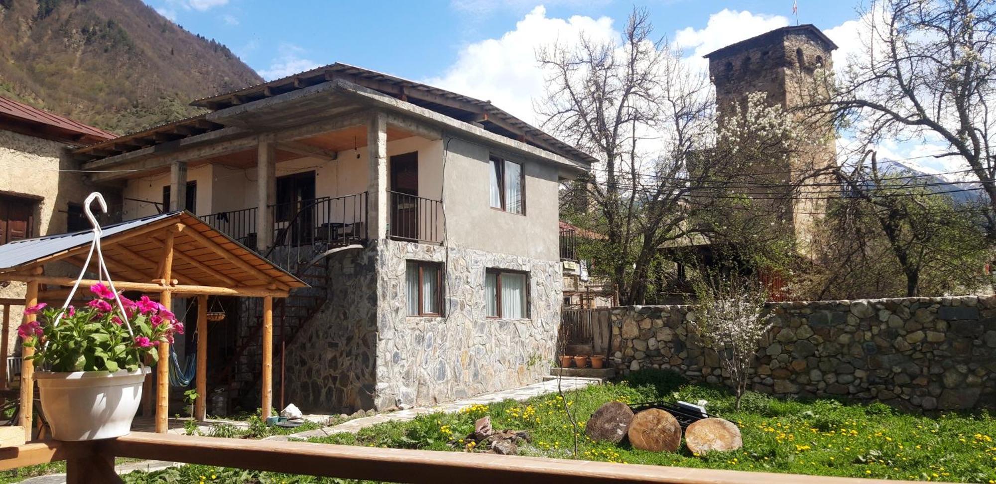 Guesthouse Venera Mestia Exterior photo